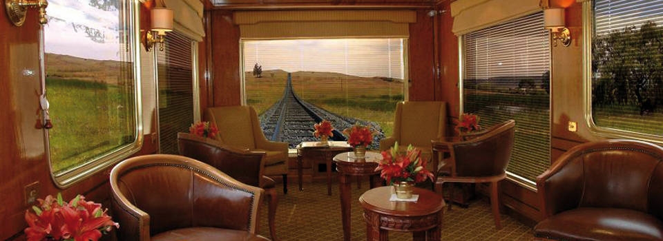  Enjoy Luxurious Train Tour of India